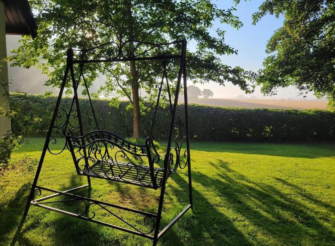 Aespoegarden Bed & Breakfast Klagstorp Esterno foto